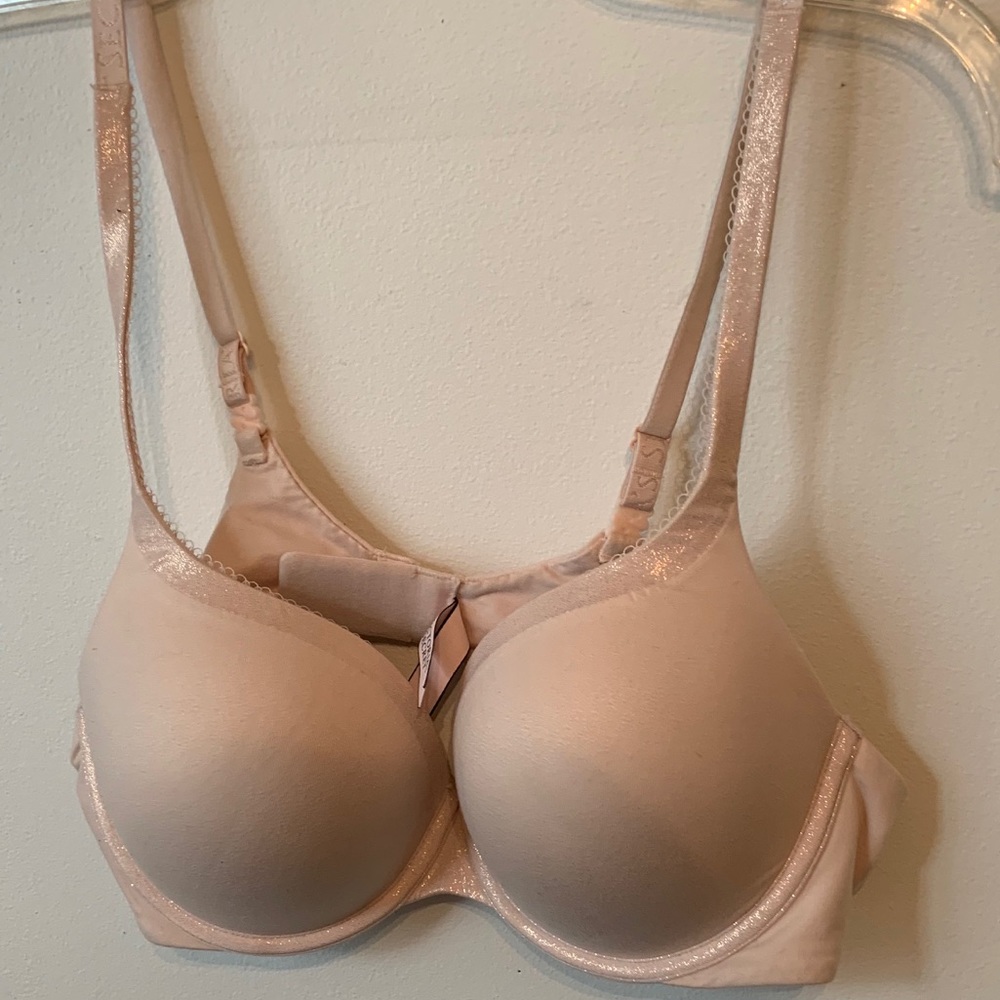 Victoria Secret Body by Victoria Perfect Shape Bra